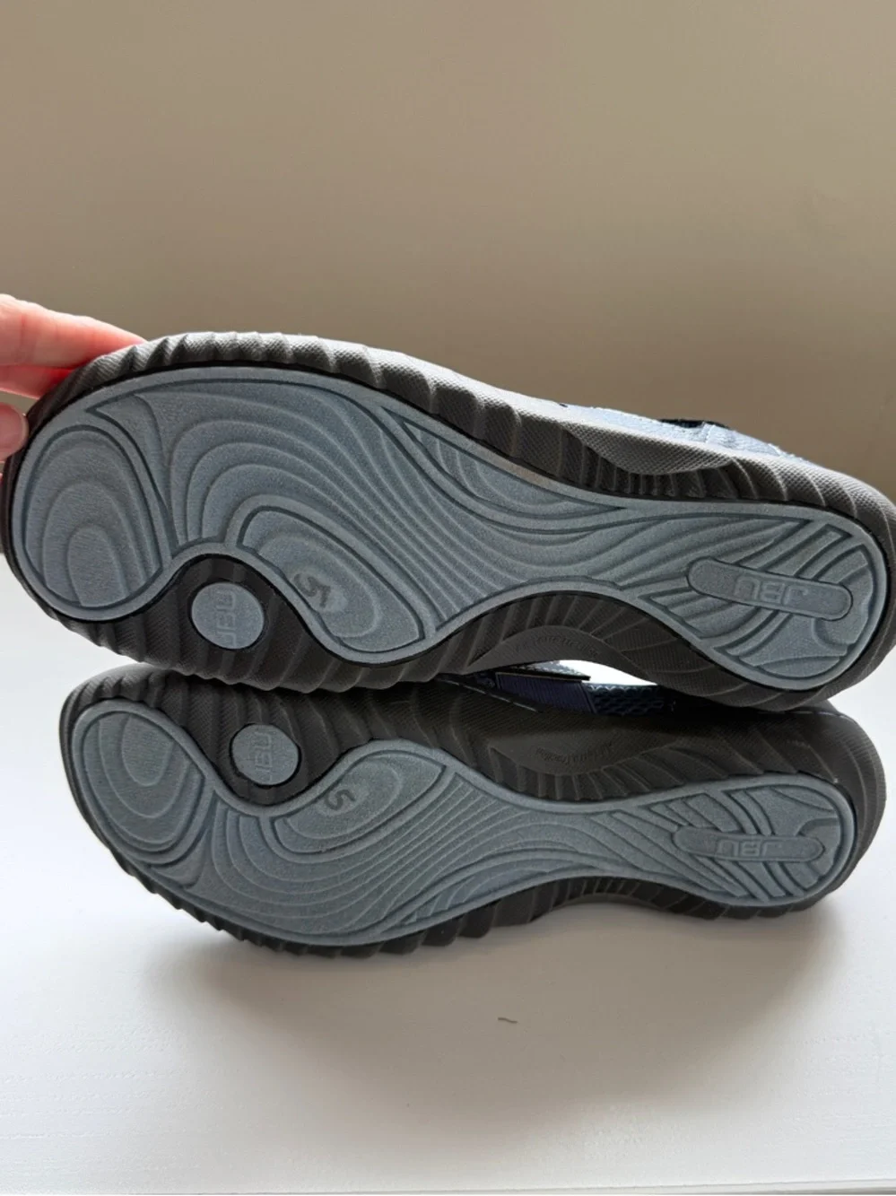 JBU Size 9 Mary Jane Sandals Gray Blue Comfort Memory Foam Casual Travel - Picture 5 of 8